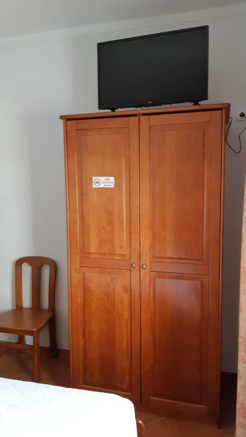 Alojamentos S.José Atouguia Da Baleia Esterno foto