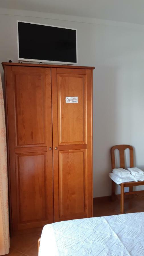 Alojamentos S.José Atouguia Da Baleia Esterno foto